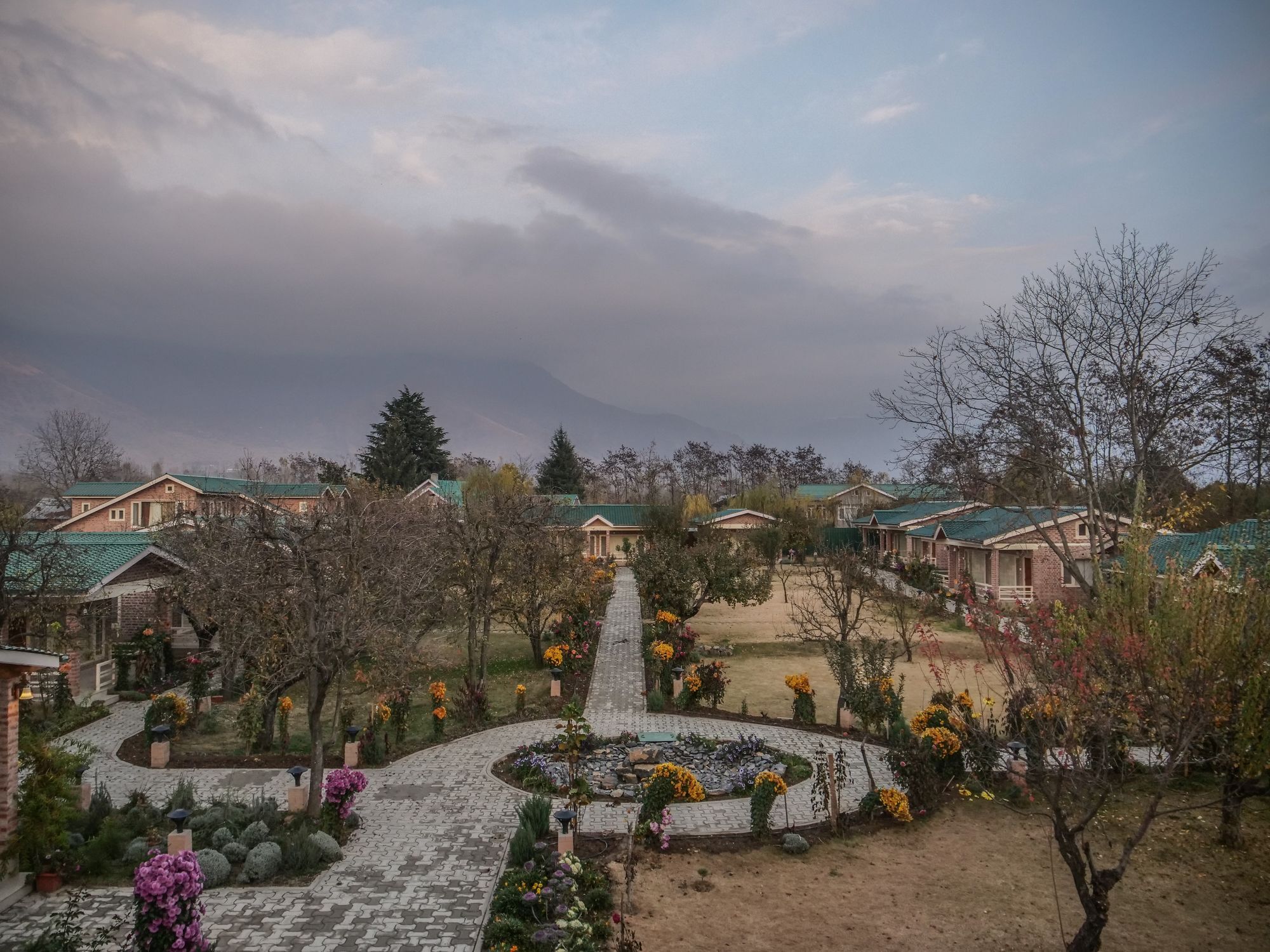 The Orchard Retreat & Spa Hotel Srinagar  Ngoại thất bức ảnh